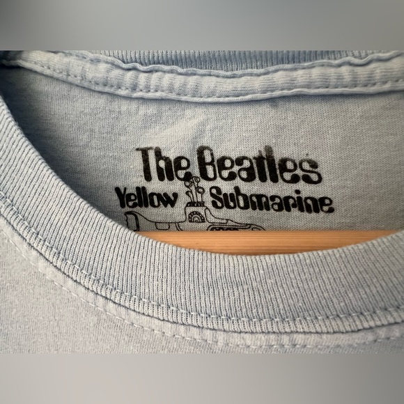 Adult Medium BEATLES Yellow Submarine Short Sleeve Tee Shirt - Picture 2 of 6